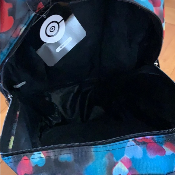 Heart backpack - Picture 7 of 8